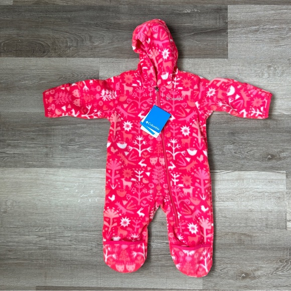 Columbia Other - NWT Infant girls Columbia Snowtop Zip-up Bunting